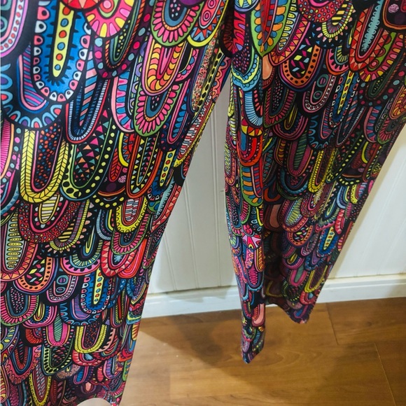 Colorful Printed Jumpsuit Romper - Multicolor Abstract Pattern - Picture 3 of 4